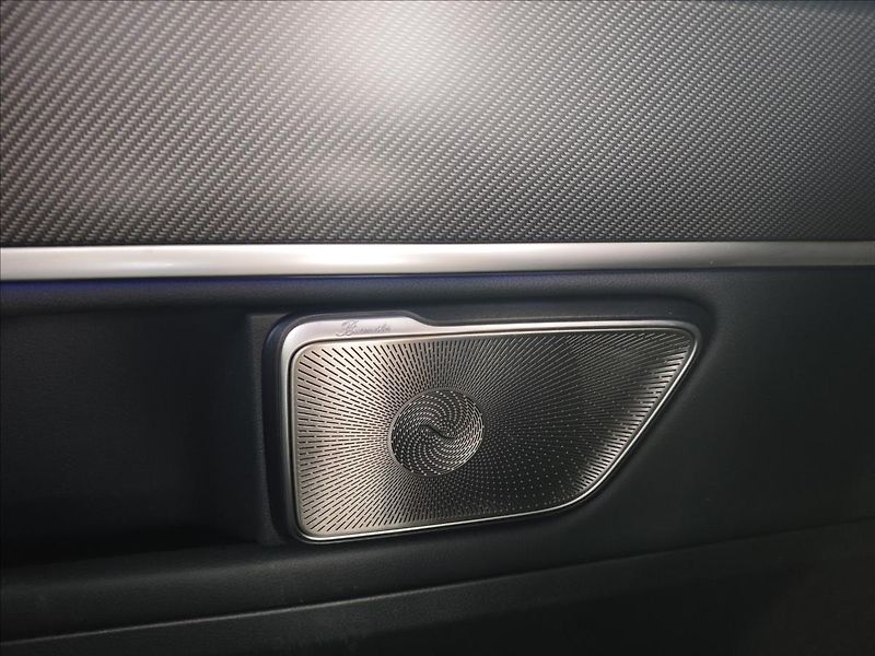 Mercedes-Benz Třídy V 300d 4MATIC,AVANTGARDE,AMG - fotka 19 z 24