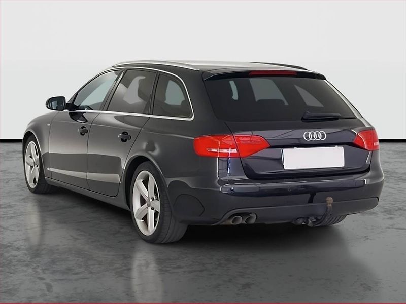 Audi A4 (2010) 2.0 TDI, Serv.kniha, Xenony - fotka 4 z 21
