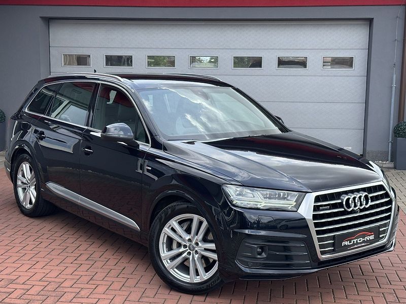 Audi Q7 (2016) 3.0TDi S-Line LED Bose Vzduch - fotka 1 z 50