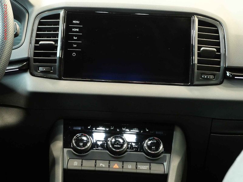 Škoda Karoq (2022) 2.0TSi 4x4, 1.maj,ČR, DSG - fotka 10 z 22