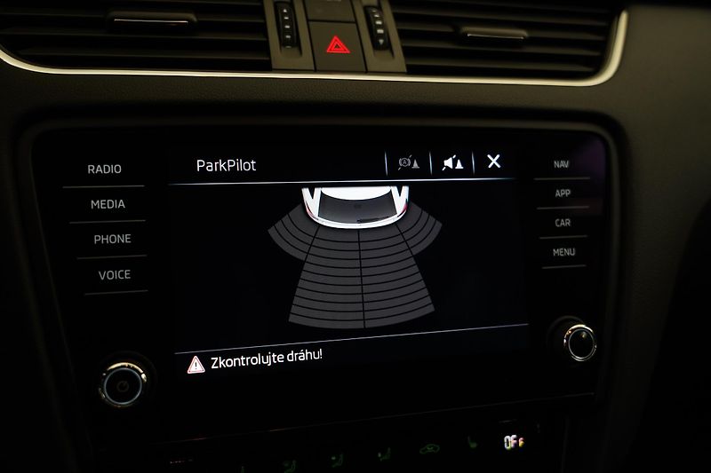 Škoda Octavia - fotka 19 z 28