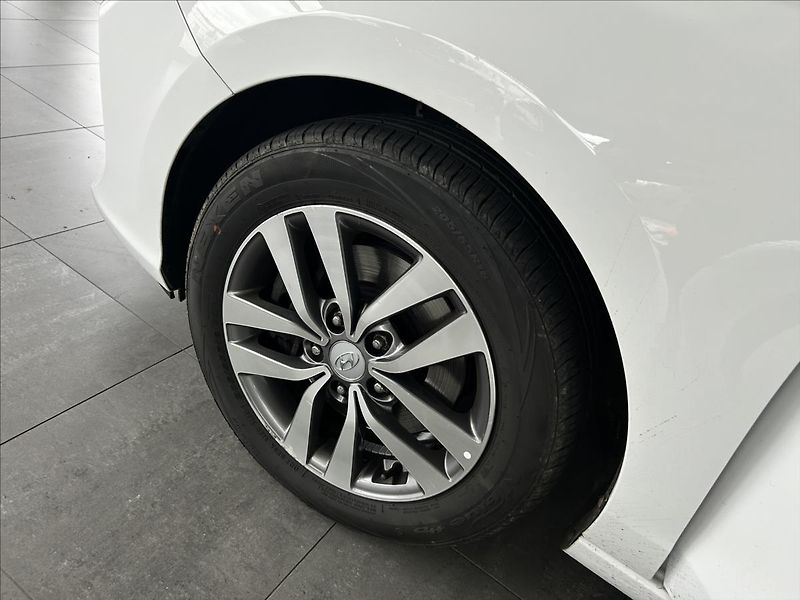 Hyundai i30 1,0   TGDI 88kW,FASTBACK,ČR,1. - fotka 22 z 22