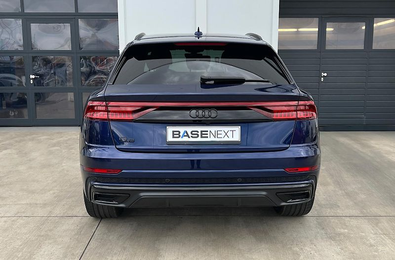 Audi Q8 55 TFSi QUATTRO S-LINE, TAŽNÉ - fotka 5 z 29