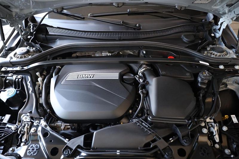 BMW Řada 2 218d Gran Coupe - fotka 9 z 22