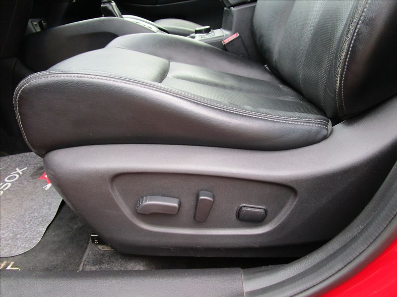 Nissan X-Trail 1.6dCi 96kW 4x4 Tekna, 1.maj. - fotka 19 z 78