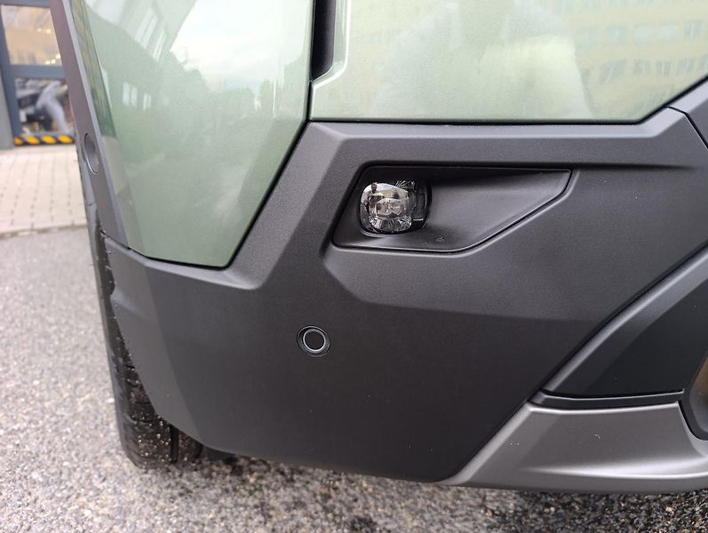 Jeep Avenger (2026) 85th Anniversary 1,2 e-Hybrid - fotka 7 z 47