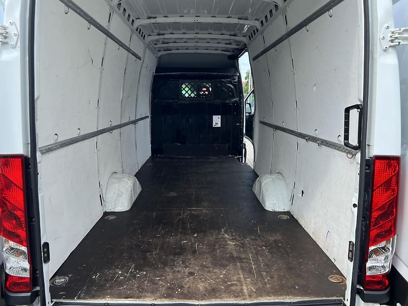 Iveco Daily (2020) 2.3d*115KW*35S16*Kamera - fotka 25 z 31
