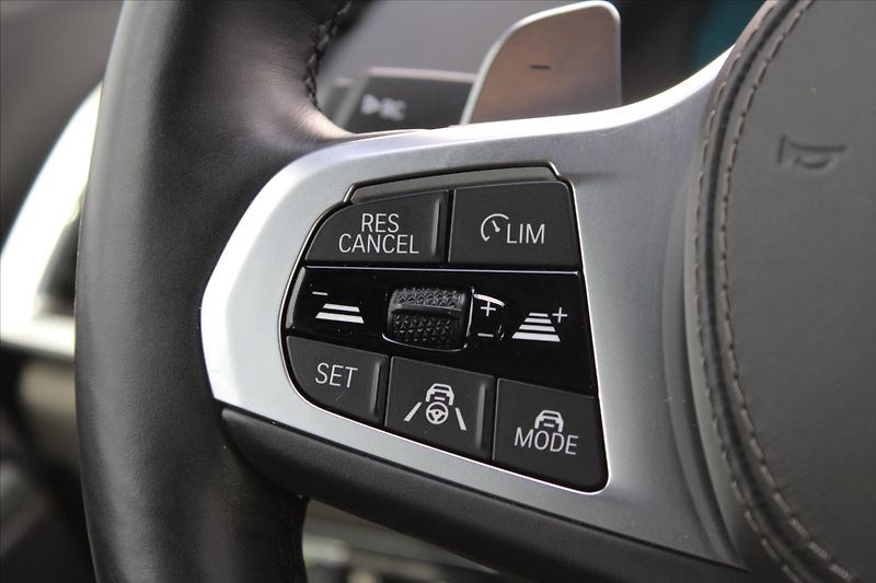 BMW X6 xDrive M50d 294kW LASER DPH ČR - fotka 17 z 30