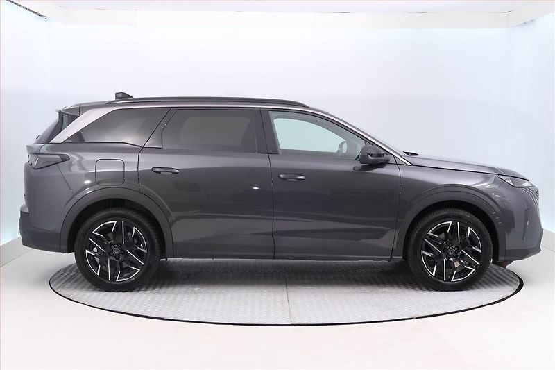 Peugeot 5008 (2025) Allure PureTech 130 - fotka 6 z 20