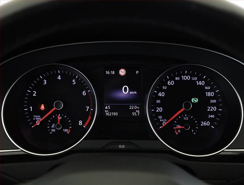 Volkswagen Passat (2019) Comfortline 1.5 TSI, Automat - fotka 9 z 17