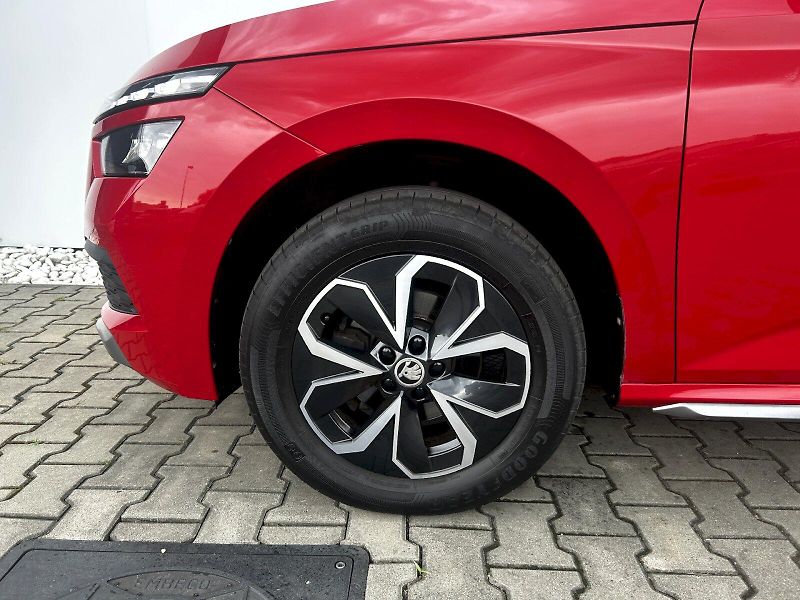Škoda Kamiq (2021) 1.0 TSI 66kW Plyn (CNG) MP6 St - fotka 30 z 32