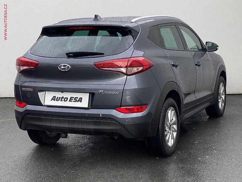 Hyundai Tucson (2018) 1.6 GDi, Go!, navi, kamera - fotka 4 z 18