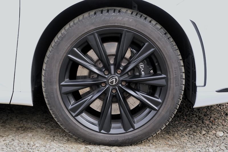 Lexus RX 500h F-SPORT + ,Panorama, DPH - fotka 12 z 44