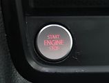 Volkswagen Sharan (2015) 2.0 TDI, Automat, 7 míst, Navi - náhled 20