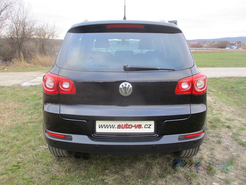 Volkswagen Tiguan 1.4TSi 4x4 NEZ.TOPENÍ*N.ROZVOD - fotka 8 z 45