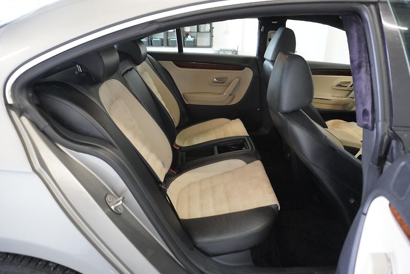 Volkswagen Passat CC PASSAT CC  3,6I 4MOTION AUT. - fotka 25 z 26