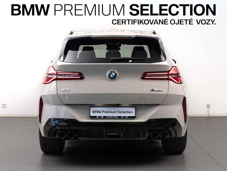 BMW X3 M50 xDrive - fotka 4 z 22