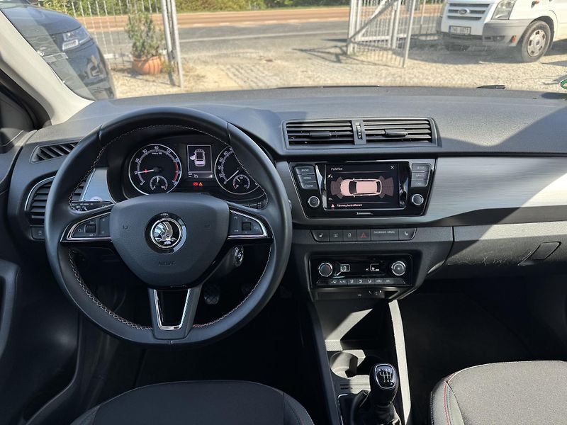 Škoda Fabia (2018) 1.0 TSI 81 KW, Lim. edice 100 - fotka 28 z 37