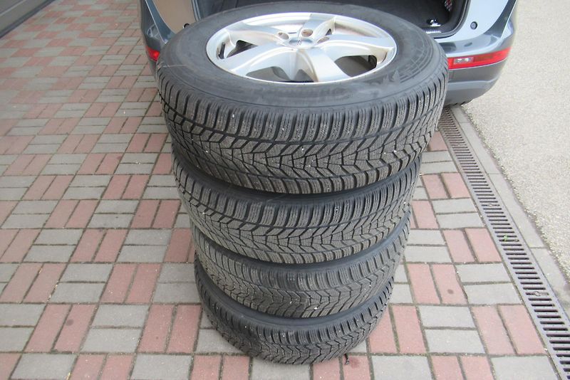 Audi Q5 2.0TDI S-Line QUATTRO SADA KOL - fotka 22 z 32