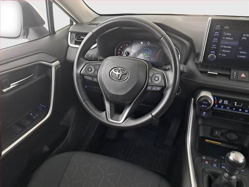 Toyota RAV4 (2022) 2.0 Valvematic - fotka 7 z 17