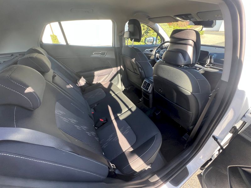 Kia Sportage (2025) Exclusive 1.6T-GDi 117kW 6°man - fotka 17 z 30