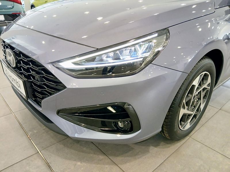Hyundai i30 (2026) 1.0 T-GDI GO Czech! - fotka 9 z 17