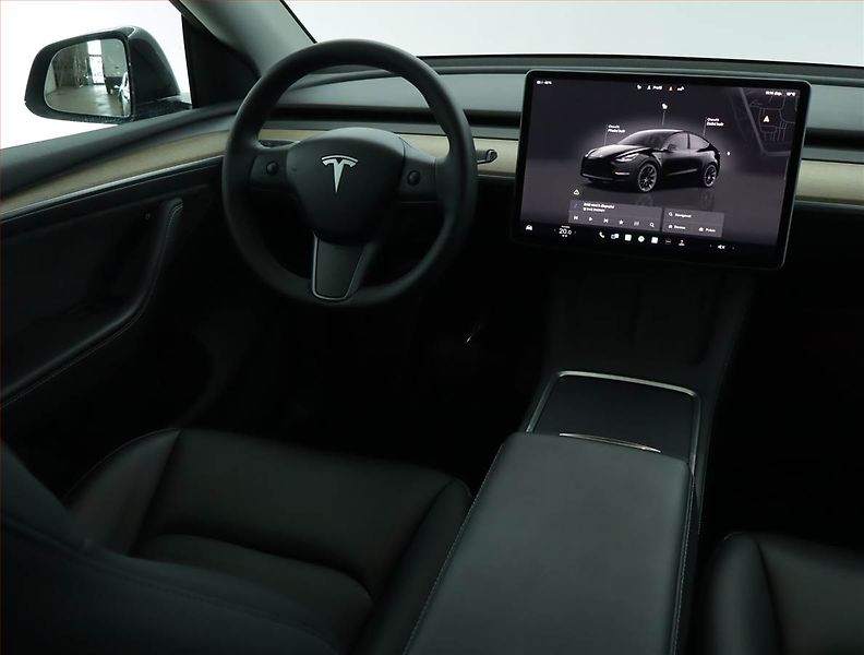 Tesla Model Y (2023) Long Range AWD 79kWh, SoH 91% - fotka 7 z 23