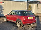 Mini Cooper 1.6i, automat, STK 03/2028 - náhled 4