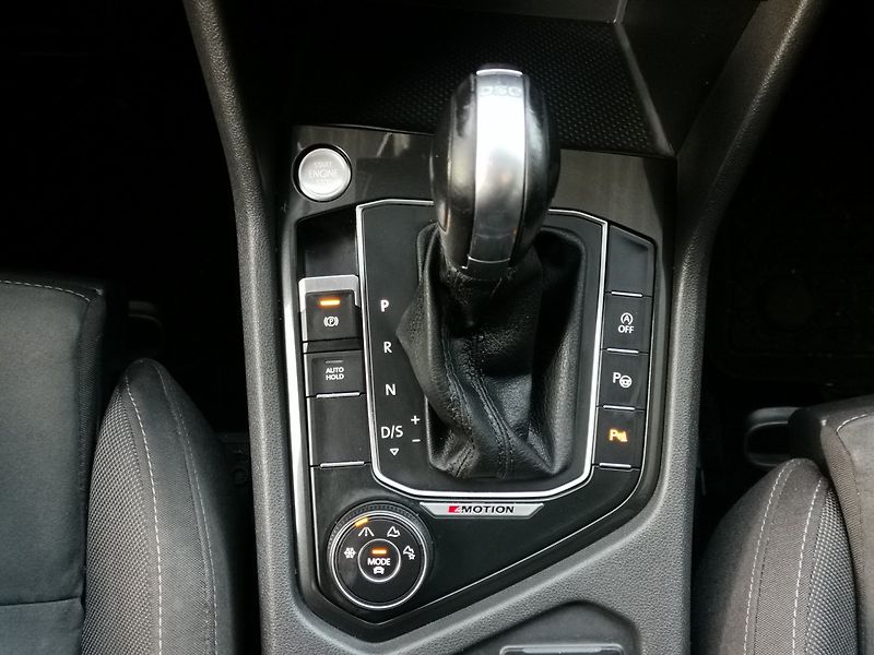 Volkswagen Tiguan Allspace (2019) 2,0 BiTDI 4Mot. DSG R-Line NT - fotka 24 z 30