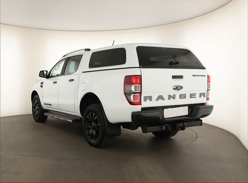 Ford Ranger (2021) 2.0 EcoBlue - fotka 4 z 17