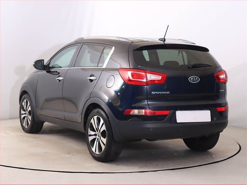 Kia Sportage (2012) 2.0 CRDi, Navi, Tempomat - fotka 4 z 17