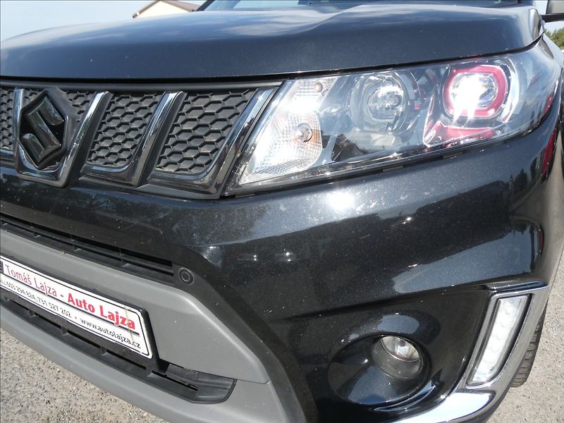 Suzuki Vitara 1,4 T 103kW 4x4 automat,závěs - fotka 4 z 49