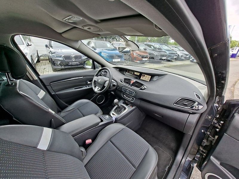 Renault Scénic 1,4 TCe 130k M6 - fotka 14 z 23