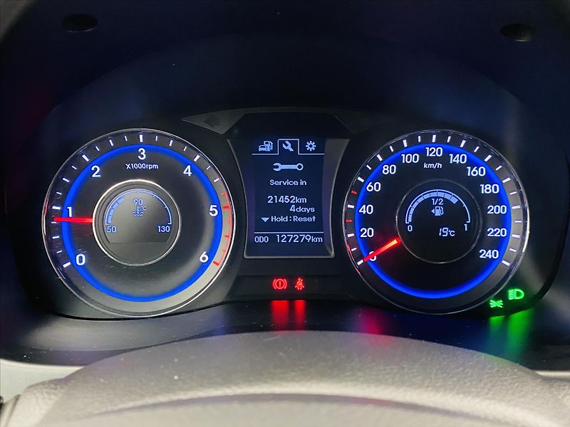 Hyundai i40 1,6 CRDi 100kW - fotka 11 z 24