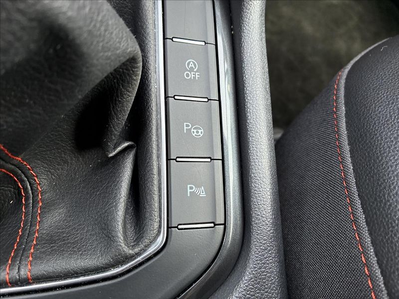 Seat Tarraco 2,0 TDI FR MANUÁL TAŽNÉ KAMERA - fotka 21 z 37