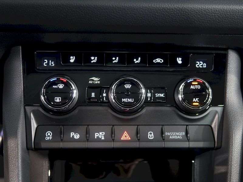 Škoda Kodiaq (2023) LAURIN&KLEMENT 2.0TDI 147KW 4x - fotka 36 z 50
