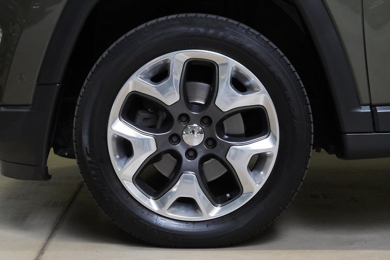 Jeep Compass 1,4T,ČR,4x4,Limited,BEATS - fotka 11 z 32