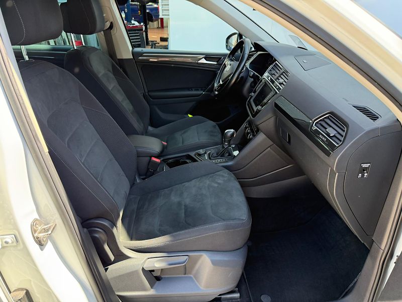 Volkswagen Tiguan Highline 2.0 TDI 140kw DSG 4x4 - fotka 8 z 26