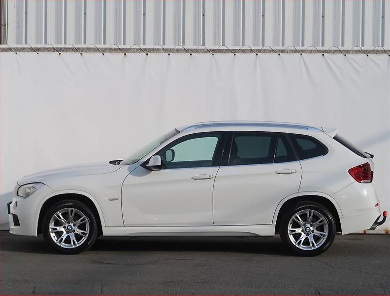 BMW X1 (2012) xDrive23d, 4X4, Serv.kniha - fotka 3 z 18
