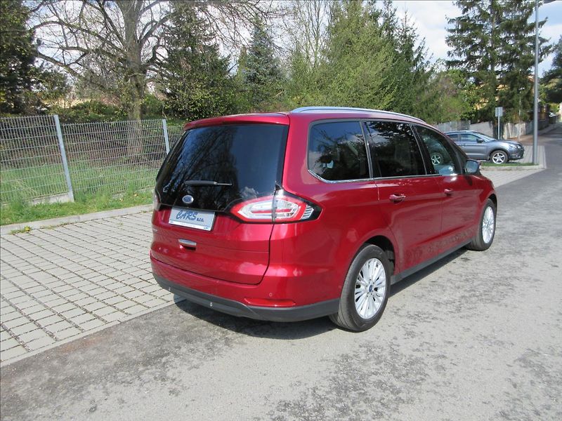 Ford Galaxy 2,0 TDCi, 154Kw, Titanium, Nav - fotka 9 z 32