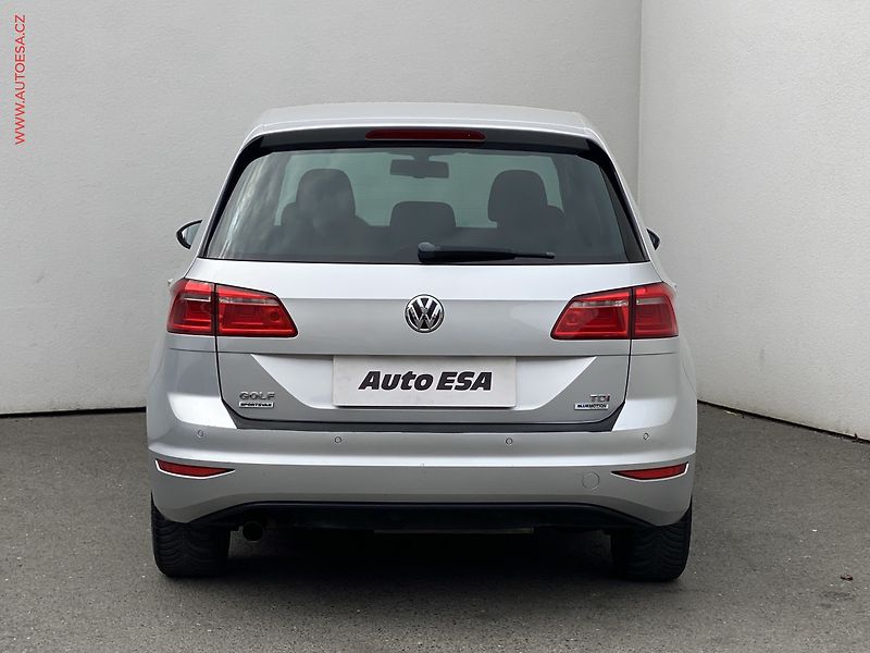 Volkswagen Golf Sportsvan (2015) 1.6 TDi, Lounge - fotka 5 z 17