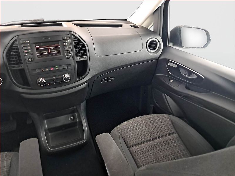 Mercedes-Benz Vito (2016) 119 CDI 4x4, Bus, 8Míst, ČR - fotka 8 z 19