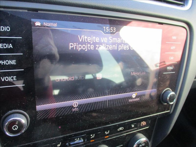 Škoda Octavia 2,0 TDI, Style,DSG,navi,DPH,CZ - fotka 12 z 29