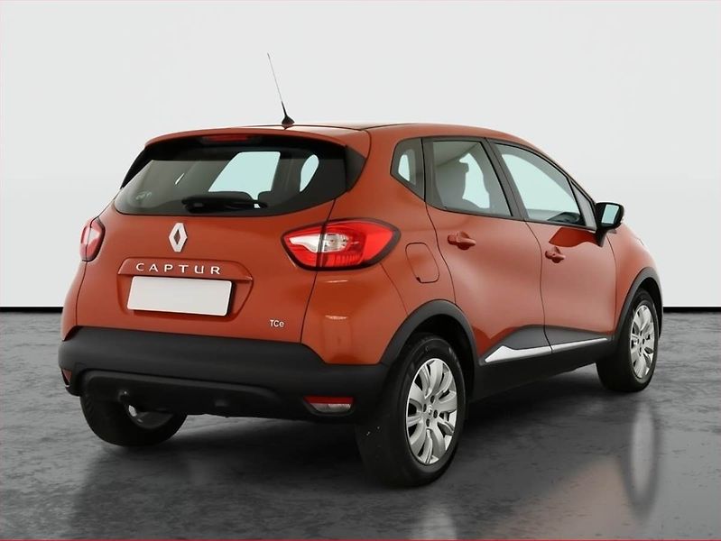 Renault Captur (2014) 1.2 TCe, Automat, ČR,1.maj - fotka 5 z 16