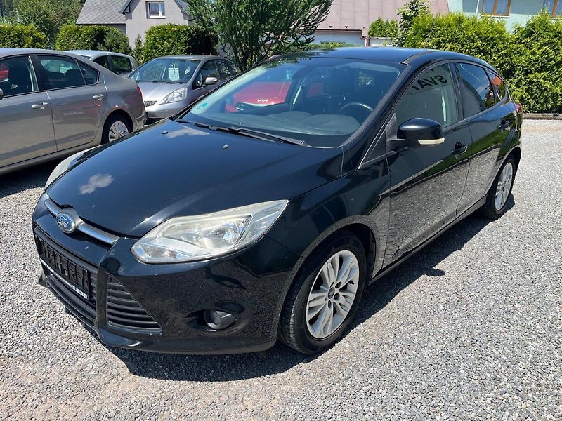 Ford Focus (2011) 1.6 i - fotka 5 z 15