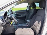 Hyundai i30 1.6 CRDi Automat CZ Style LED - náhled 11