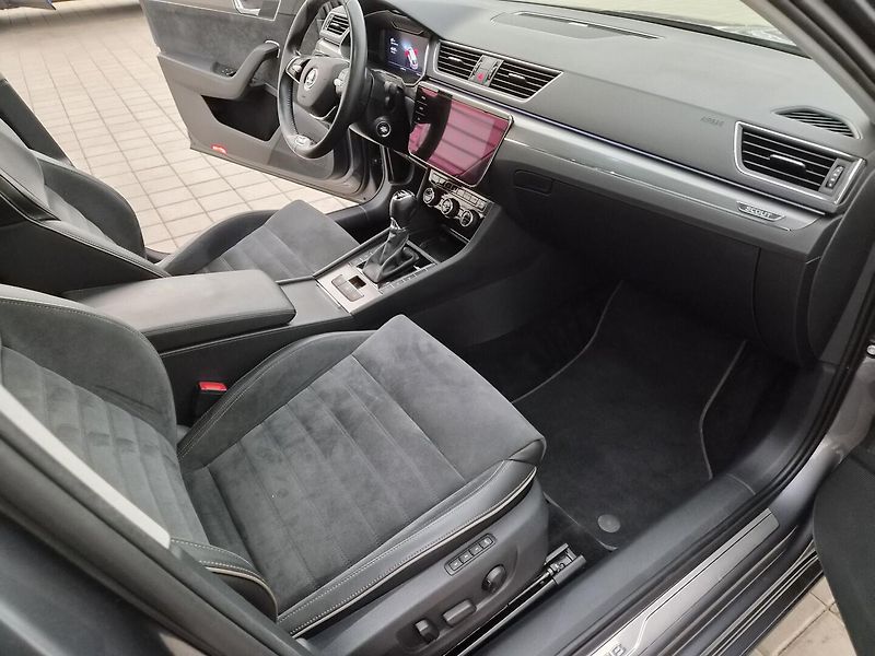 Škoda Superb 2.0 TDI 4x4 Scout - fotka 22 z 29