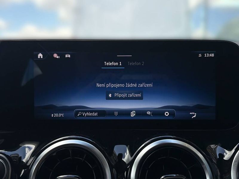 Mercedes-Benz GLA (2025) 200 d 4M - fotka 22 z 27