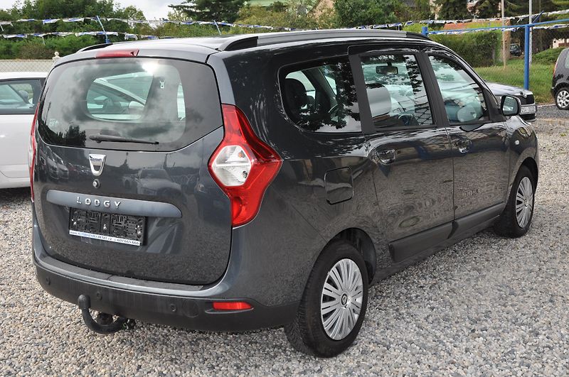 Dacia Lodgy 1.5dCi 80kW - fotka 3 z 15
