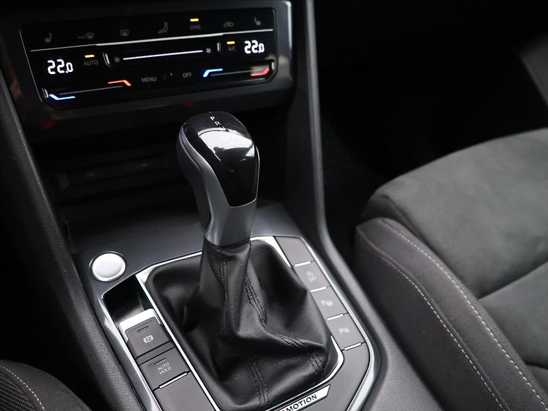 Volkswagen Tiguan Allspace 2,0 TDI DSG 4M CZ Elegance DPH - fotka 19 z 29